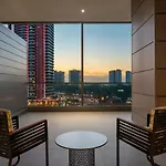 Hotel Canopy By Hilton Bomonti 5*
