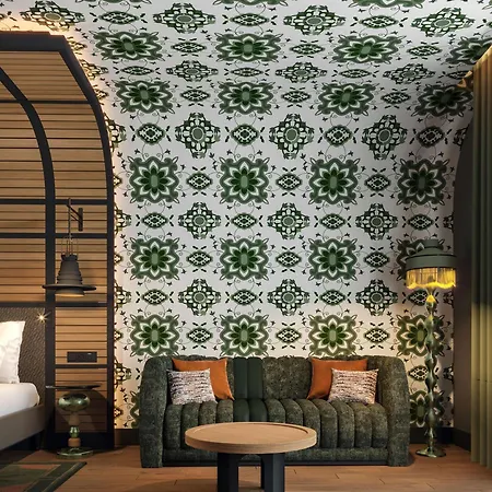 Canopy By Hilton Bomonti