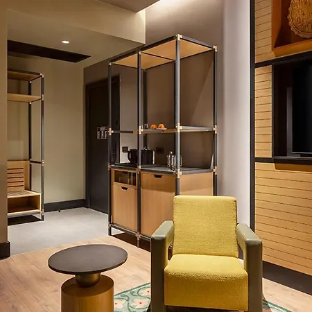Canopy By Hilton Bomonti 5*