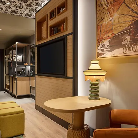 Canopy By Hilton Bomonti Hotel 5*