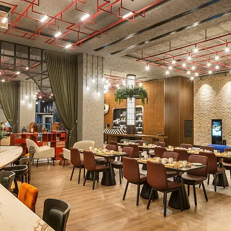 Hotel Canopy By Hilton Bomonti İzmir