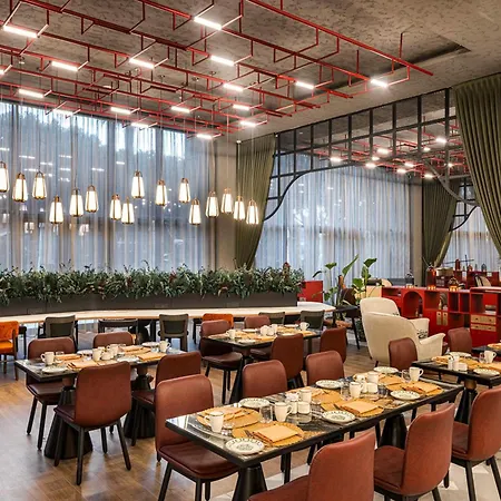 Canopy By Hilton Bomonti Hotel İzmir
