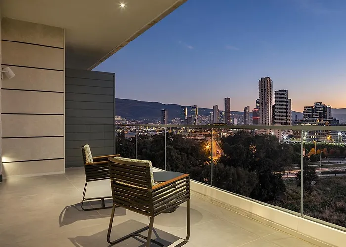 Canopy By Hilton Bomonti