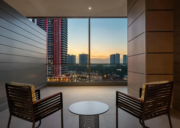 Canopy By Hilton Bomonti Izmir