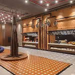 Canopy By Hilton Bomonti 5* Izmir