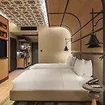 Canopy By Hilton Bomonti Hotel İzmir