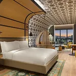 Canopy By Hilton Bomonti İzmir