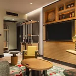 Hotel Canopy By Hilton Bomonti İzmir