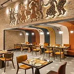 Canopy By Hilton Bomonti מלון איזמיר