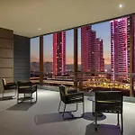 מלון Canopy By Hilton Bomonti איזמיר