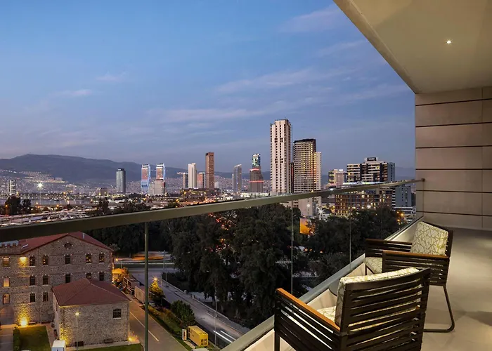 Hotel Canopy By Hilton Bomonti