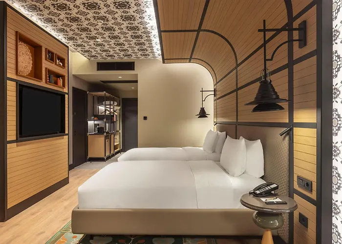 Canopy By Hilton Bomonti Hotel Izmir